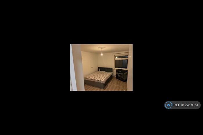 1 Bedroom Maisonette To Rent In Hillfield, Hatfield, AL10