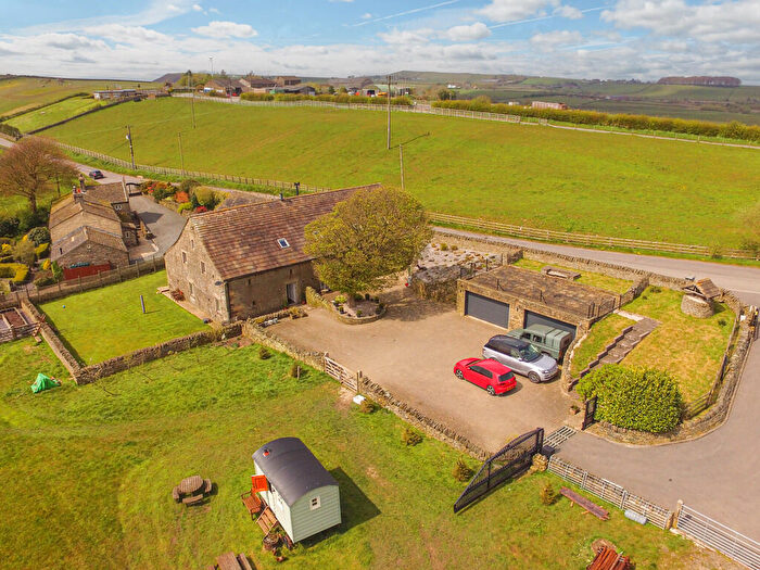 5 Bedroom Barn Conversion For Sale In Lower Maythorn Lane, Holmfirth, HD9