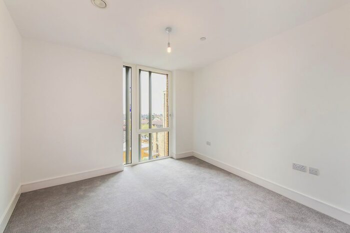2 Bedroom Flat To Rent In Alwyne Court, Garnet Place, West Drayton, UB7
