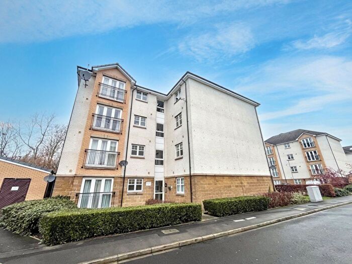 2 Bedroom Flat For Sale In Sun Gardens, Thornaby, Stockton-On-Tees, TS17