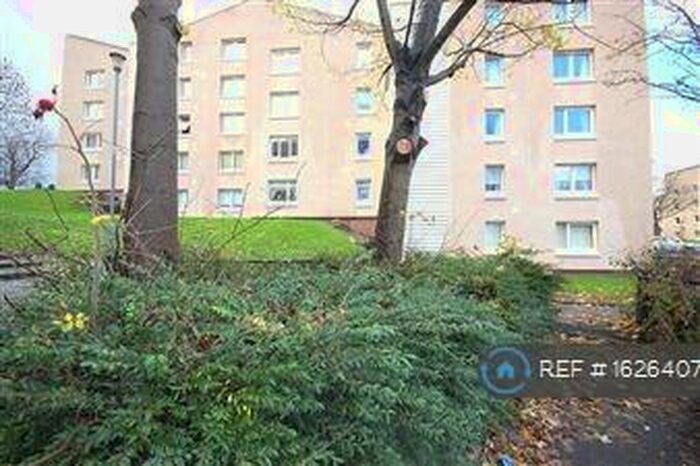 2 Bedroom Flat To Rent In Montrose Street, Clydebank, G81