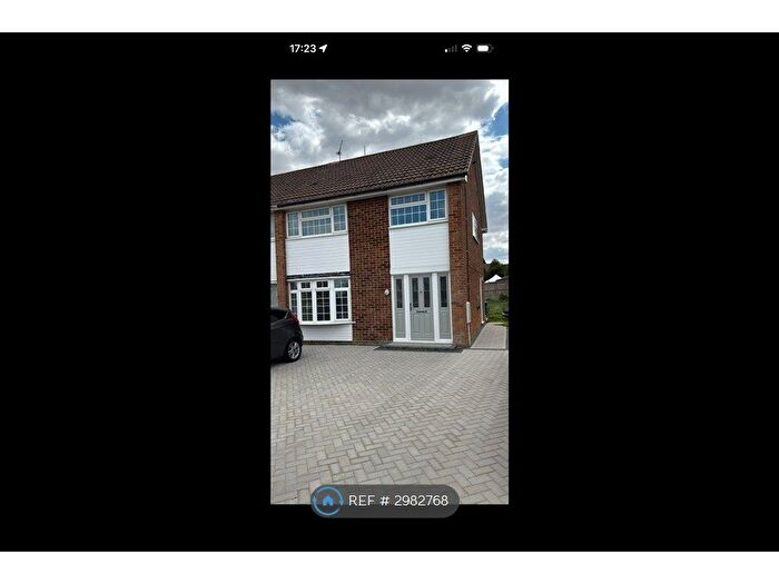 3 Bedroom Semi-Detached House To Rent In Station Road, Sittingbourne, ME9