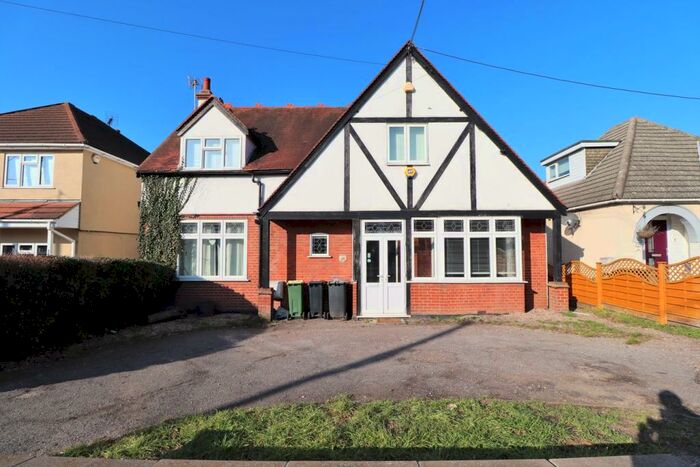4 Bedroom Detached House To Rent In Down Hall Road, Rayleigh, SS6