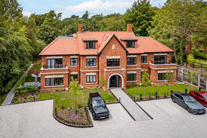 2 Bedroom Apartment To Rent In Caddington House, New Road, Digswell, Herts, AL6