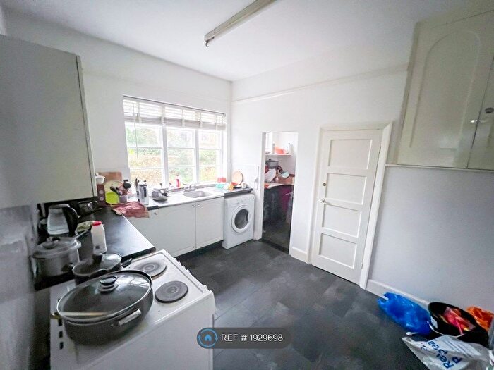 2 Bedroom Maisonette To Rent In Anglesea Road, Ipswich, IP1