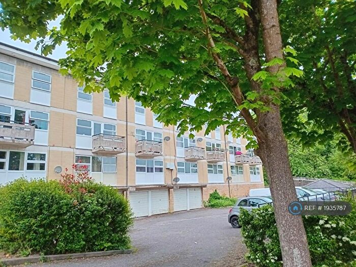 3 Bedroom Maisonette To Rent In Midsummer Buildings, Bath, BA1