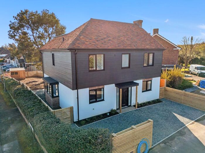 4 Bedroom Detached House For Sale In Gravesend, Kent, DA11