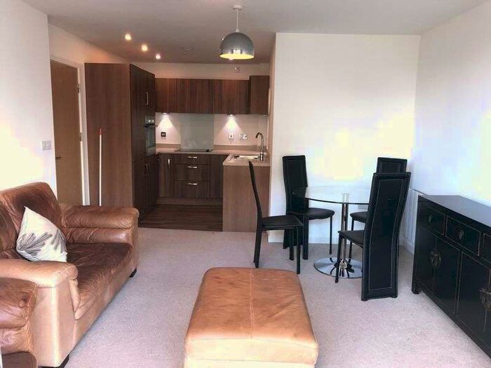 1 Bedroom Property To Rent In Bell Barn Road, Birmingham, B15
