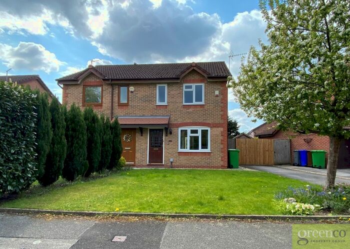 3 Bedroom Semi-Detached House To Rent In Dorchester Drive, Wythenshawe, Manchester, M23