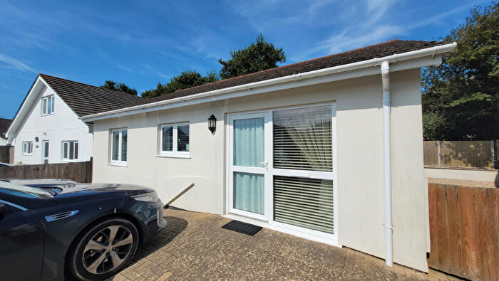 2 Bedroom Bungalow To Rent In St. Merryn, PL28