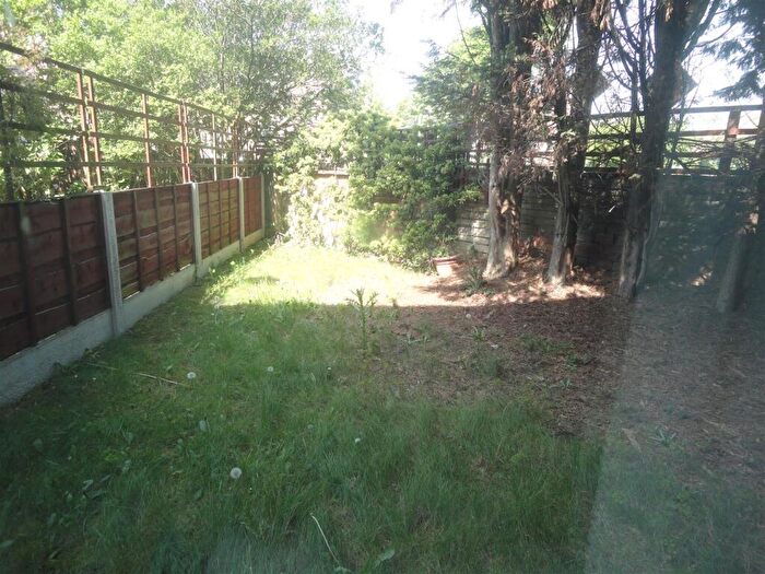 2 Bedroom Semi-Detached House To Rent In Ambrose GardensWest DidsburyManchester, M20