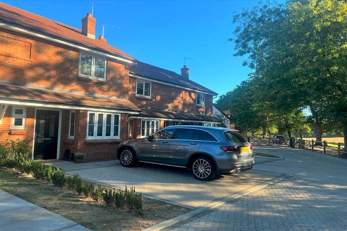 2 Bedroom Semi-Detached House To Rent In Brighton Road, Mannings Heath, Horsham, RH13