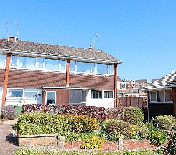 3 Bedroom End Of Terrace House To Rent In Beverley Close, Exeter, EX2