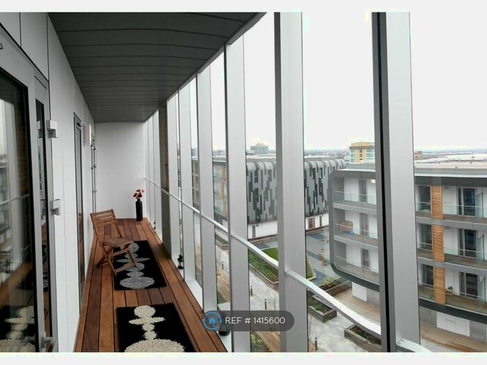 2 Bedroom Flat To Rent In Love Lane, London, SE18