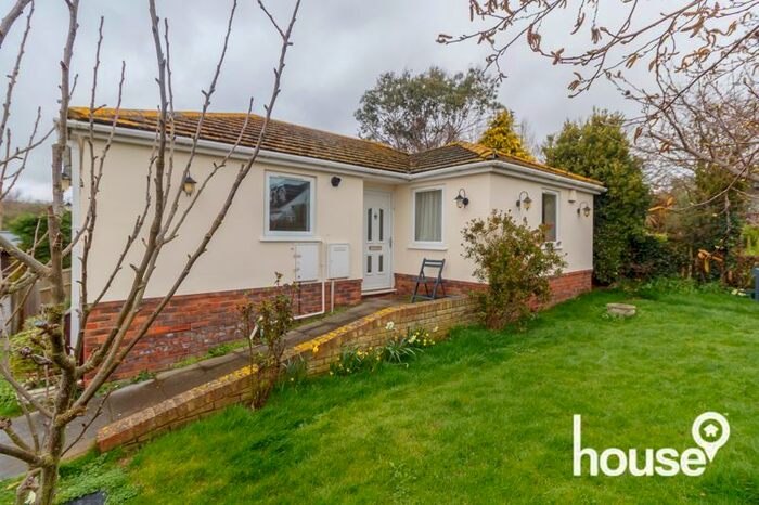 2 Bedroom Detached Bungalow To Rent In Elm Lane, Minster On Sea, Sheerness, ME12