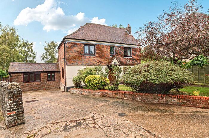 6 Bedroom Detached House For Sale In Mount Castle Lane, Lenham Heath, Maidstone, ME17