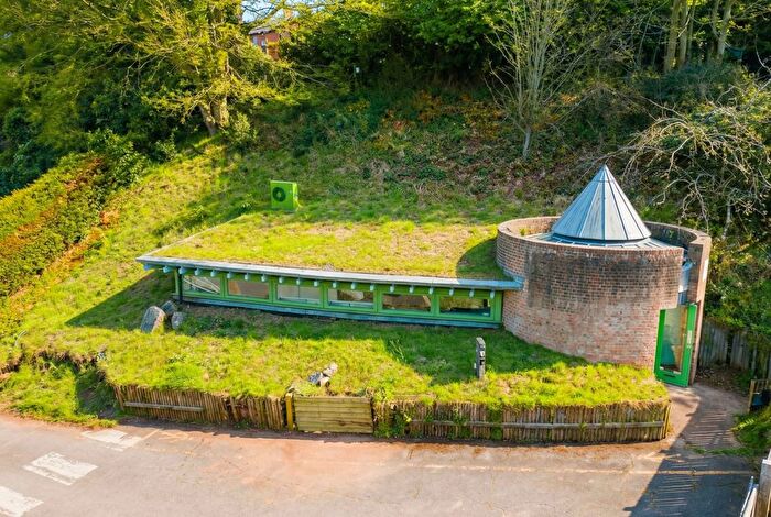 2 Bedroom Detached Bungalow For Sale In Brook Lodge, Threshers, Crediton, EX17