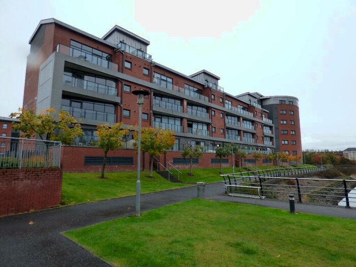 2 Bedroom Flat To Rent In Cardon Square, Renfrew, Renfrewshire, PA4