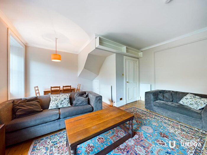 2 Bedroom Apartment To Rent In Spylaw Street, Colinton, Edinburgh, EH13