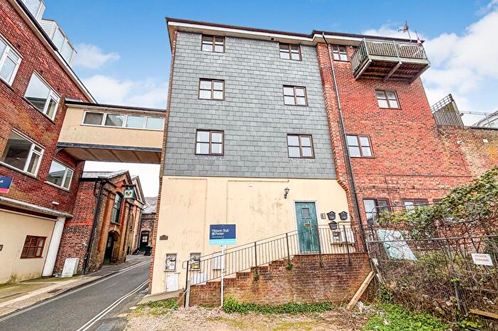 2 Bedroom Flat For Sale In Flat, Keats House, Union Road, Ryde, PO33