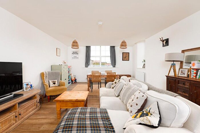 2 Bedroom Flat For Sale In Captains House, Fishponds, BS16