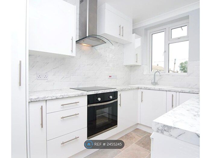 2 Bedroom Maisonette To Rent In Shotley, Shotley, IP9