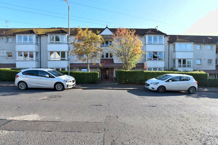 2 Bedroom Flat To Rent In Skirsa Street, Glasgow, G23