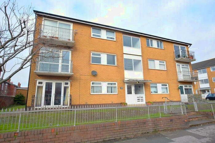 2 Bedroom Flat To Rent In Waterloo Road, Blackpool, FY4