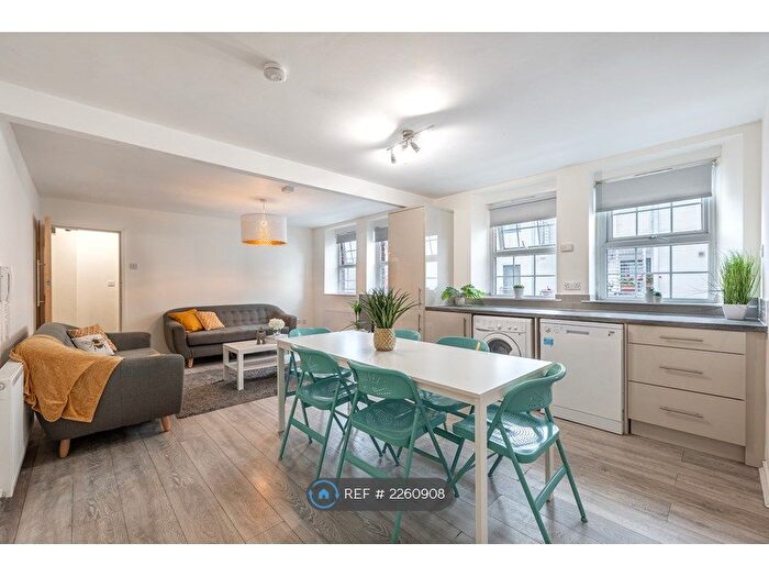 7 Bedroom Flat To Rent In Trafalgar Street, Sheffield, S1