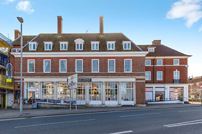 1 Bedroom Flat For Sale In Station Place, Letchworth Garden City, SG6