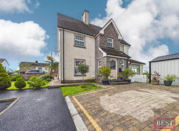 3 Bedroom Semi-Detached House For Sale In Mountain Close, Newry, BT35