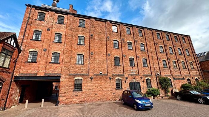 2 Bedroom Flat For Sale In Crown Mill, Vernon Street, Lincoln, LN5
