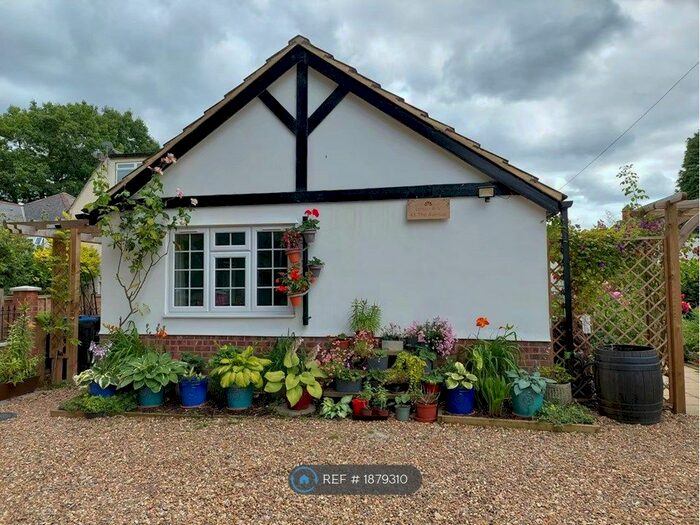 2 Bedroom Semi-Detached House To Rent In The Avenue, Camberley, GU15