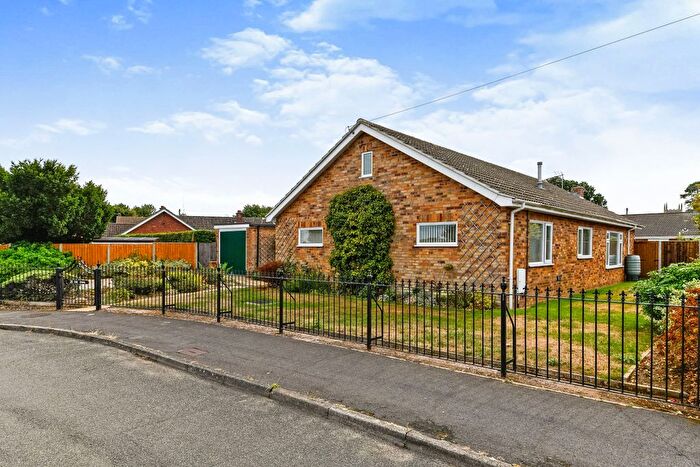 3 Bedroom Bungalow For Sale In The Oval, Saham Toney, Thetford, IP25