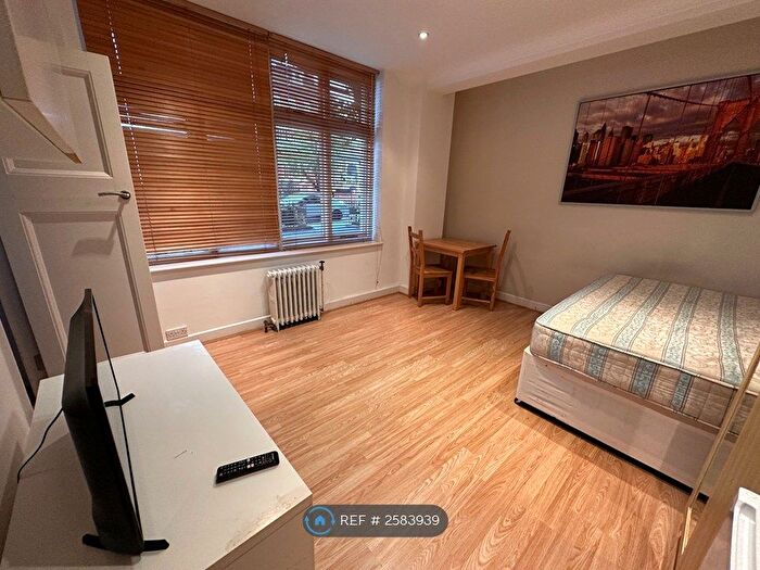 Studio To Rent In Abercorn Place, London, NW8