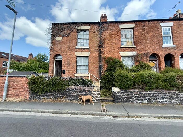 2 Bedroom End Of Terrace House For Sale In Hillfield Place, Nantwich, Cheshire, CW5