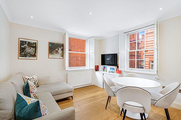 1 Bedroom Flat To Rent In Pavilion Road, Knightsbridge, SW1X