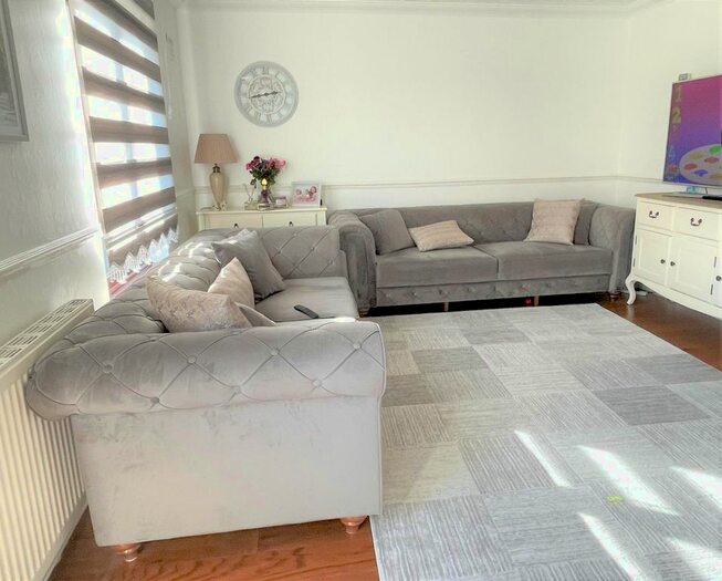 3 Bedroom Property To Rent In Goldsdown Road, Enfield, EN3