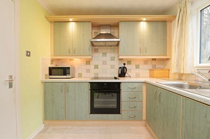 2 Bedroom Flat For Sale In / Victoria Court, Lower Granton Road, Edinburgh, EH5