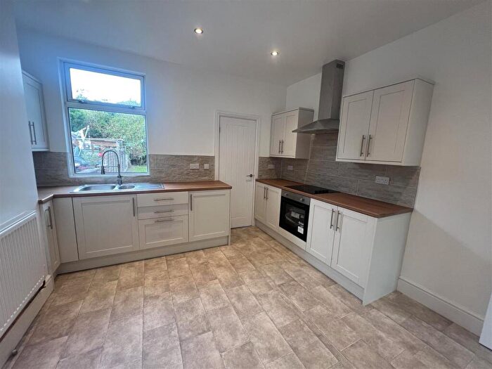 2 Bedroom Terraced House To Rent In Lower Kenyon Street, Thorne, Doncaster, DN8
