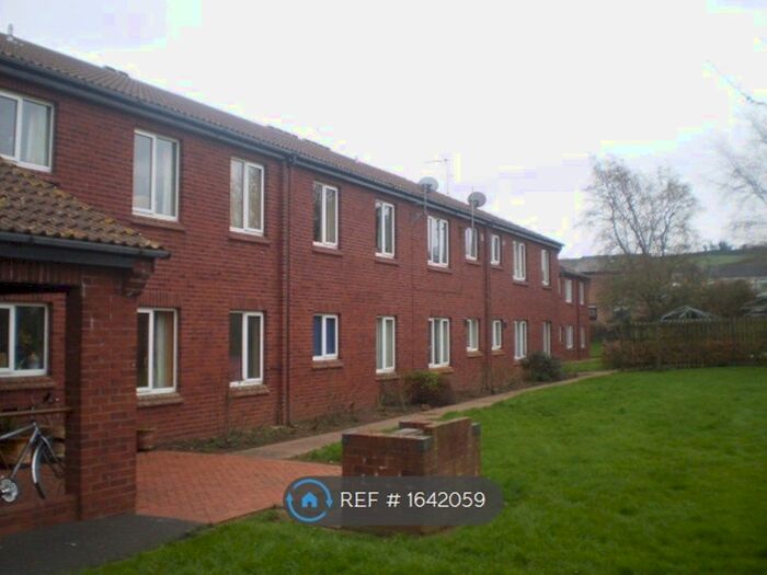 1 Bedroom Flat To Rent In Ingrams Meadow, Watchet, TA23