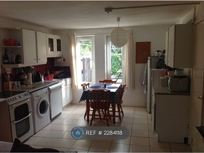 4 Bedroom Terraced House To Rent In Westmoor Lane, York, YO10