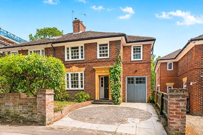 4 Bedroom Semi-Detached House For Sale In Morrell Avenue, East Oxford, OX4