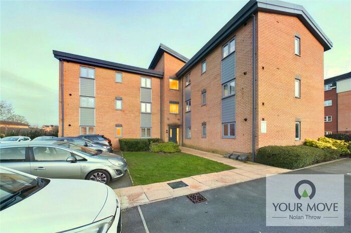 2 Bedroom Flat To Rent In Old Towcester Road, Northampton, NN4