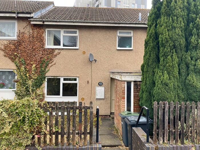 3 Bedroom Terraced House To Rent In Cambridge Street, Luton, LU1