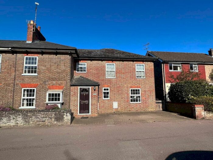 4 Bedroom Semi-Detached House For Sale In Trooper Road, Aldbury, HP23