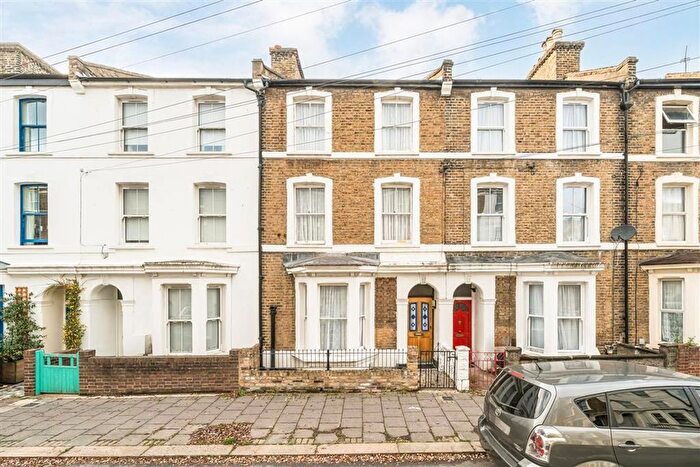 4 Bedroom Property For Sale In Branksome Road, Brixton, SW2