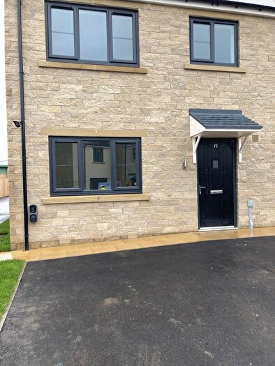 3 Bedroom Semi-Detached House To Rent In Becks Mill Close, Silsden, BD20