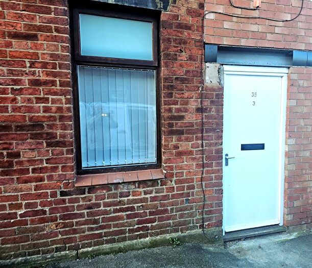 1 Bedroom Flat To Rent In Wimpole Street, Ashton-Under-Lyne, OL6