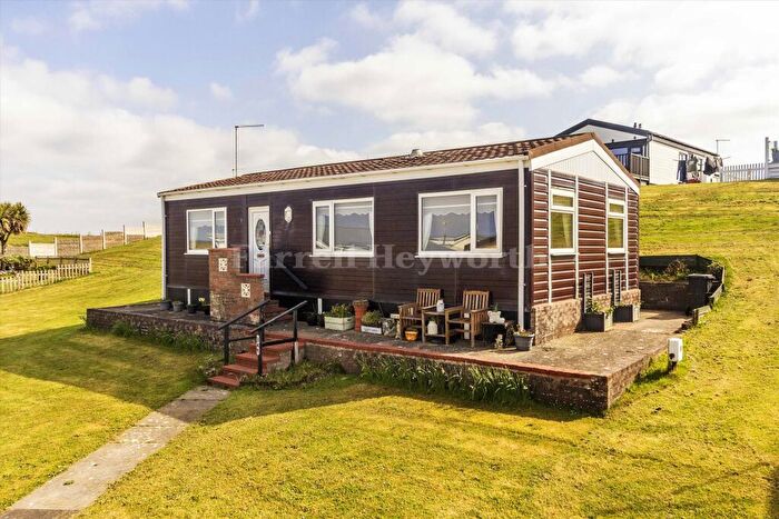 2 Bedroom Property For Sale In West Shore Park, Walney, Barrow In Furness, LA14